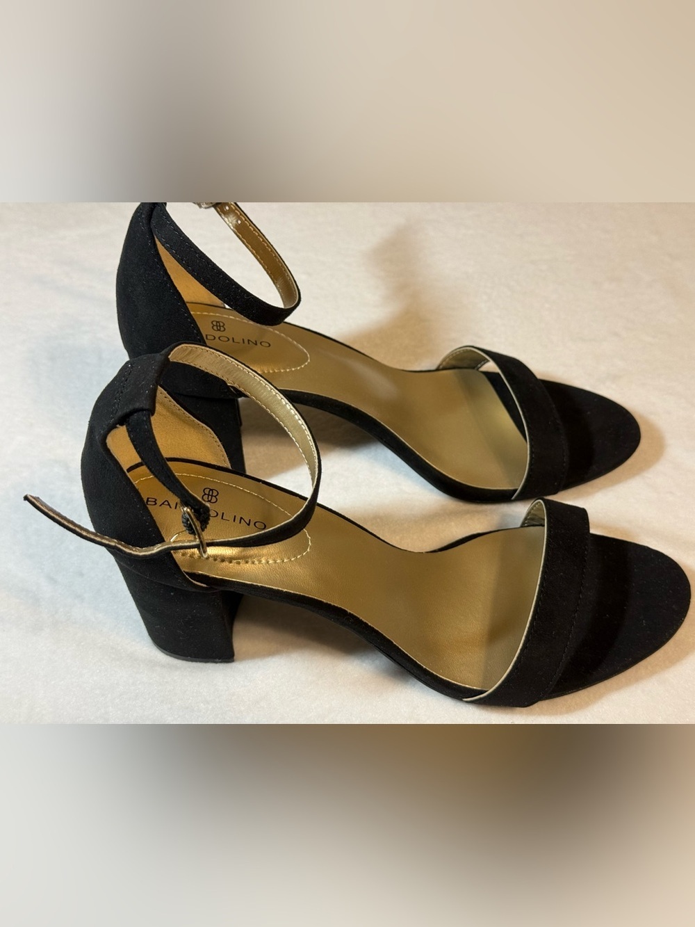 Bandolino Black Suede Ankle-Strap Block Heels. Size 8.5